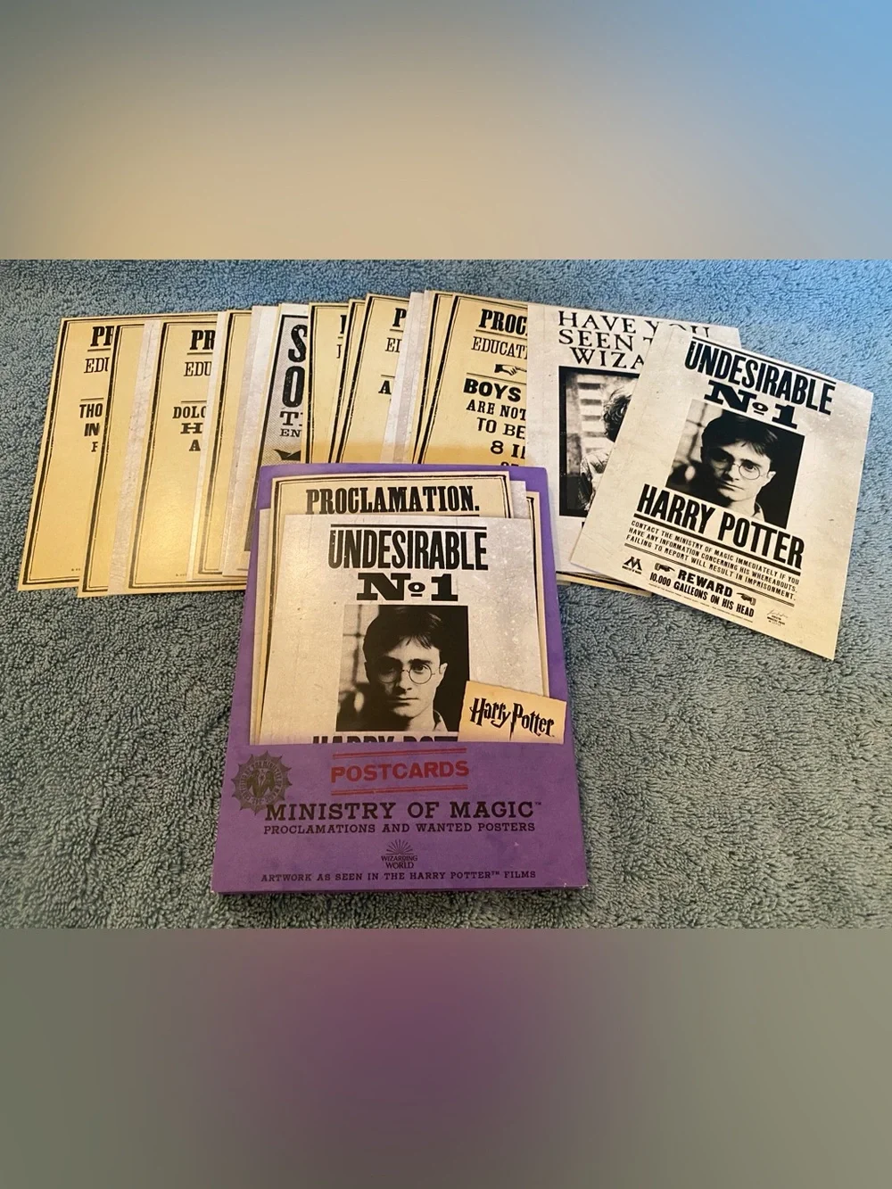 Harry Potter MinaLima Ministry of Magic Postcard Set Proclamations & Wanted Post